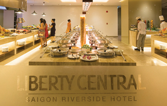 Khách sạn hạng sang: Cuộc đua hấp dẫn